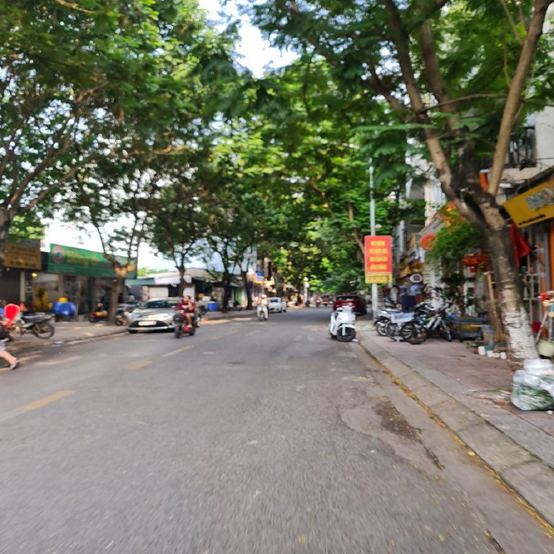 222m2 đất xã Gia Lâm, Hà Nội mặt tiền 9m đường ô tô tránh chỉ 111tr.m2. Lh 0989