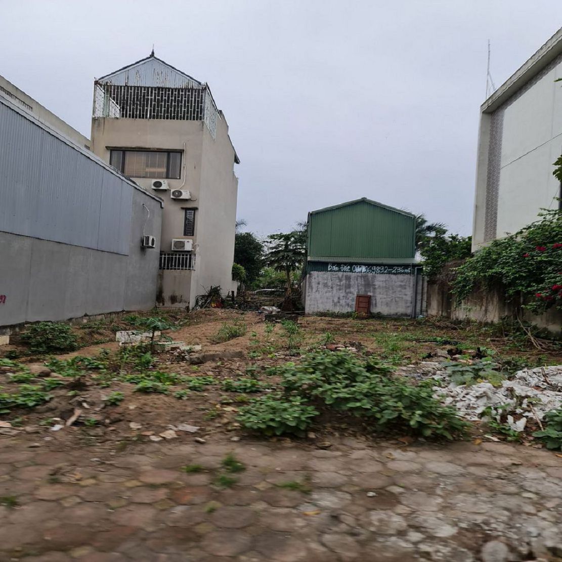 81m2 Đông Dư, Gia Lâm, Hà Nội. Đường 9m ô tô tránh, trung tâm chỉ 7 tỷ x. Lh 0989