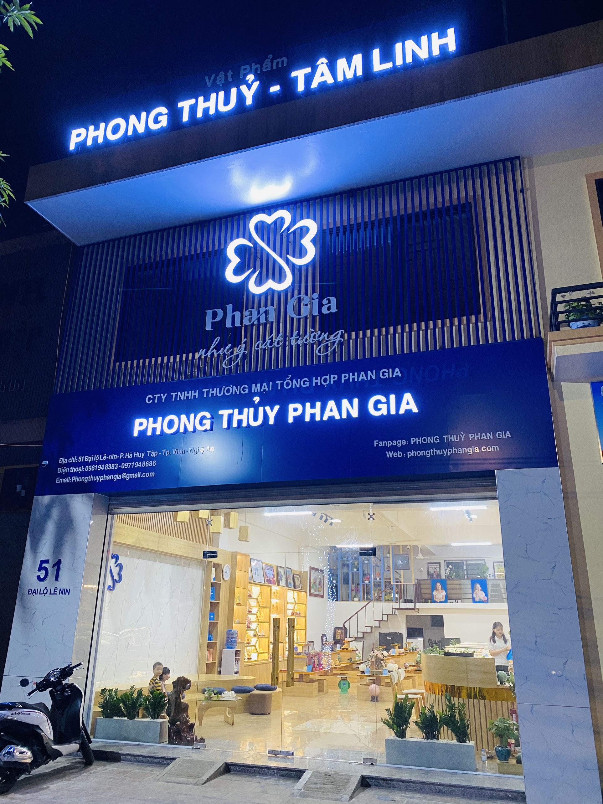 Cửa hàng Phong Thuỷ Phan Gia